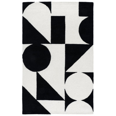 Rodeo Drive 857 Area Rug In Ivory / Black