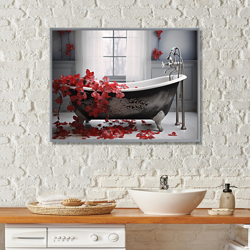 «Red Floral Bath I» - Art mural pour la lessive dans le salon, H 16 po x l 32 po x P 1 po, Encadrement argenté