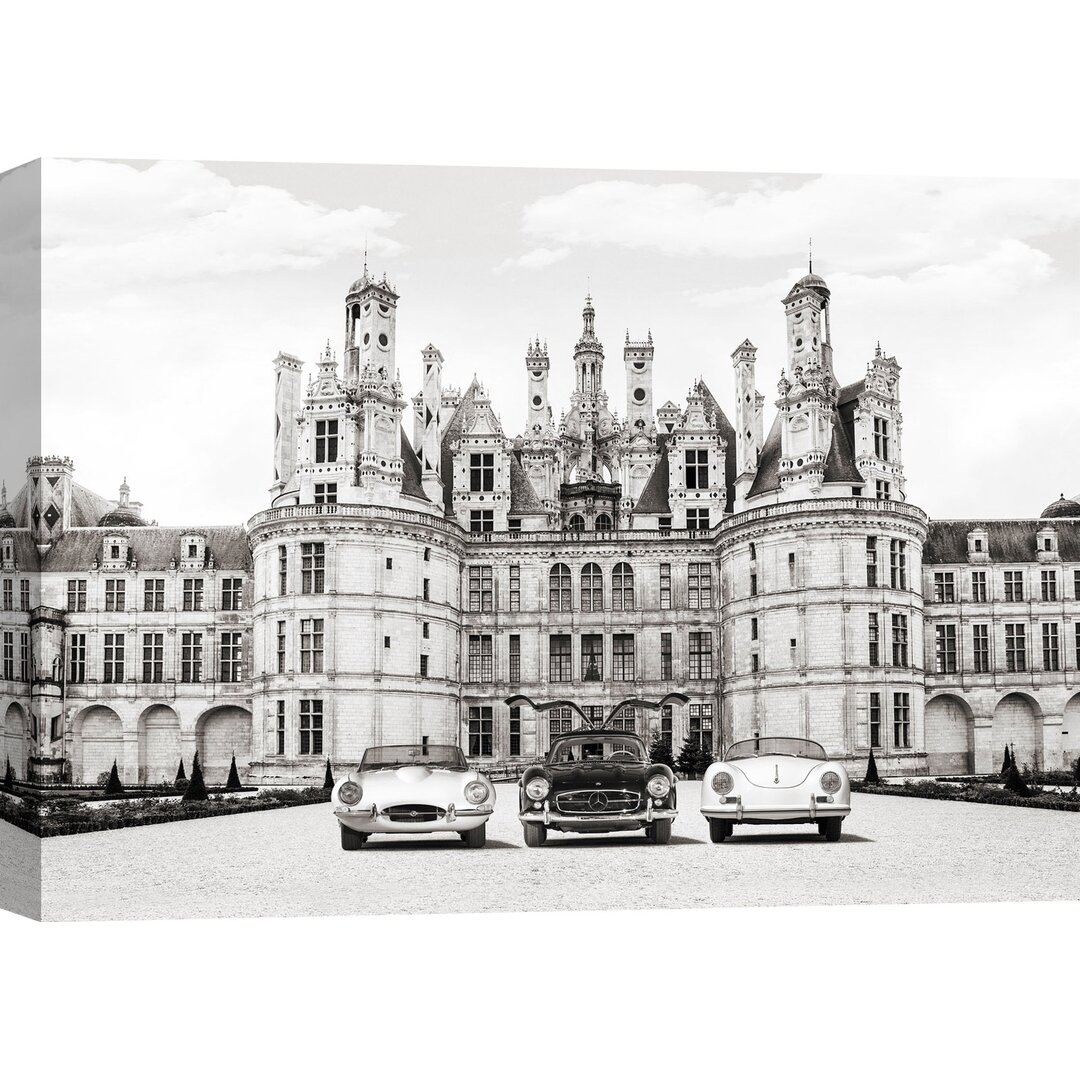 Leinwandbild Vintage Roadsters at French Castle von Gasoline Images