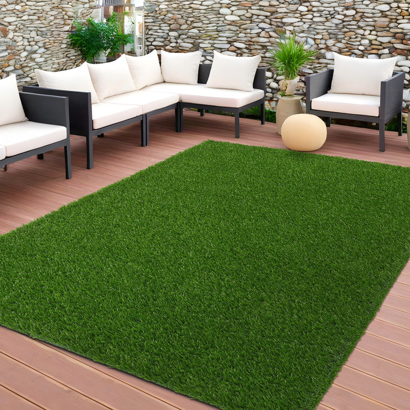 Artificial Grass Turf Rugs and Rolls, 5' x 8'