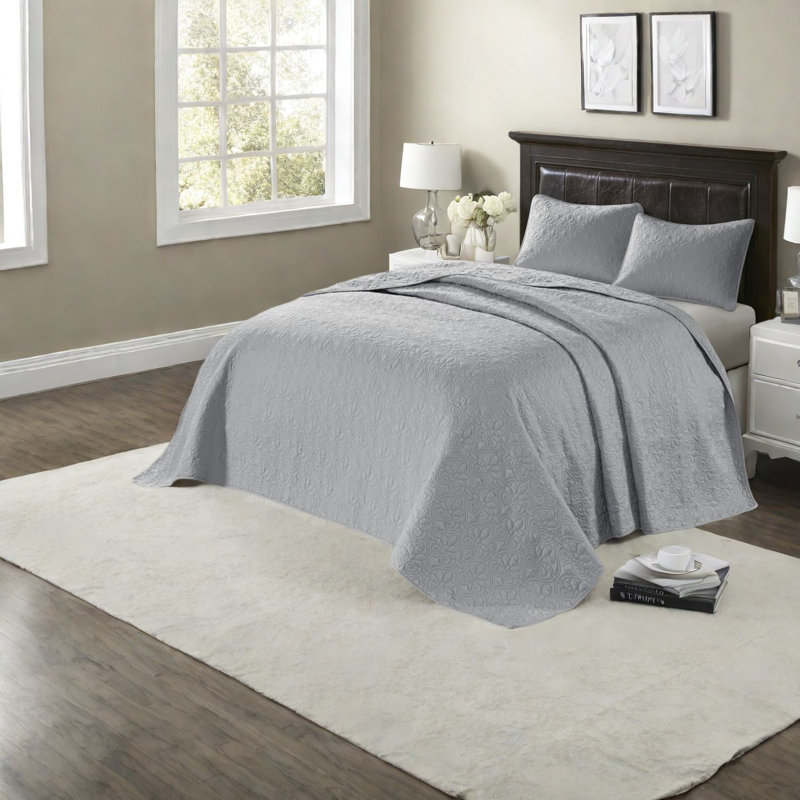 Comfortable Cotton Reversible Bedding Sets For Home Use
