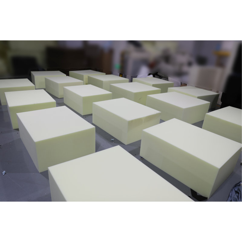 Lit d'angle beige avec toucher doux, tissu d'usure et combinaisons multiples pour un canapé pratique à domicile