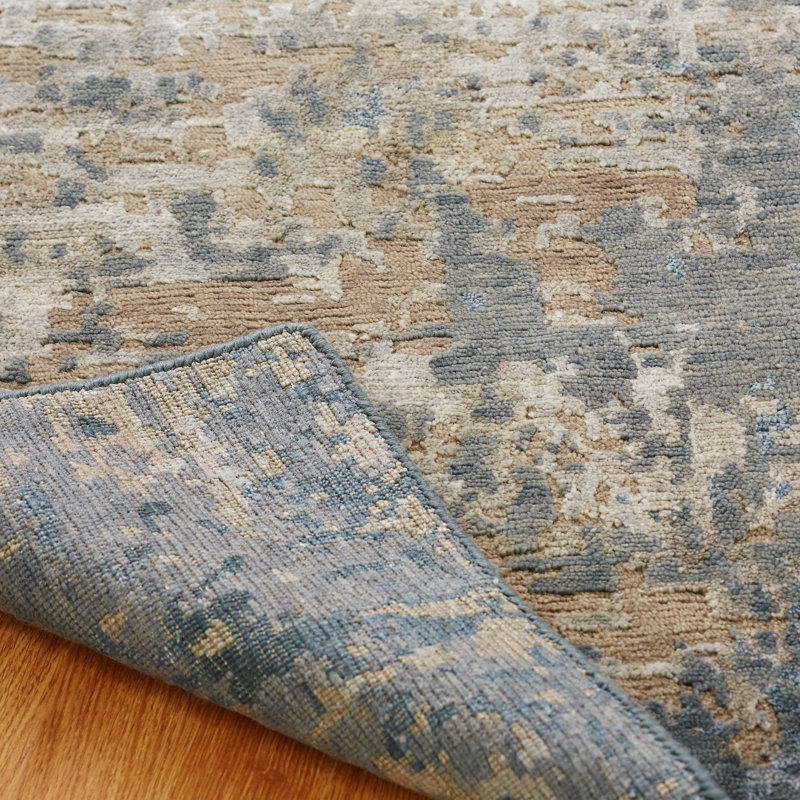 Hand Knotted Area Rug in Blue, Rectangle 3' x 5'
