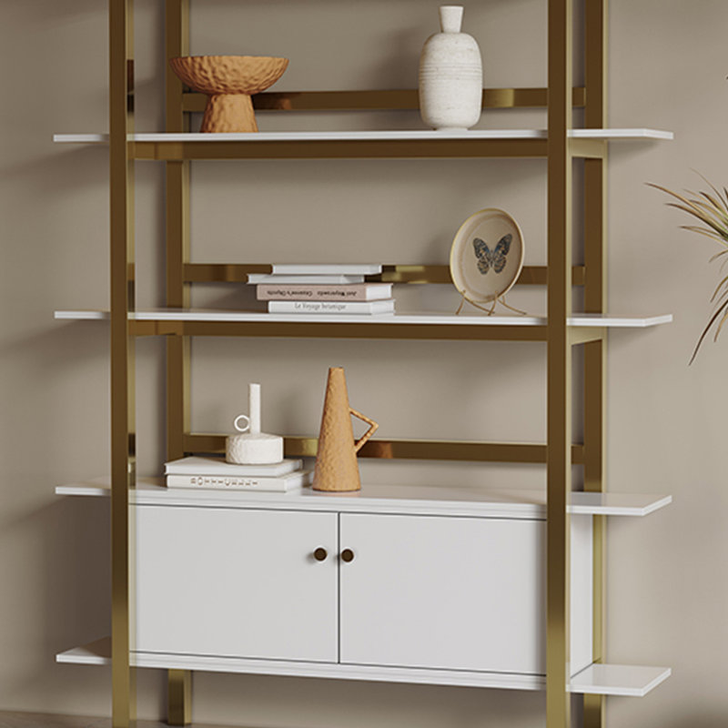 Une bibliothèque légère et luxueuse, Or / blanc, H 73,2 po x l 59 po x P 13,7 po