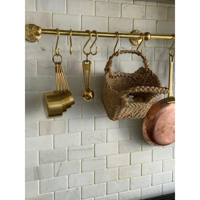 Support de pot de cuisine mural en laiton non laqué fait à la main avec crochets, H 4 po x l 40 po x P 4 po