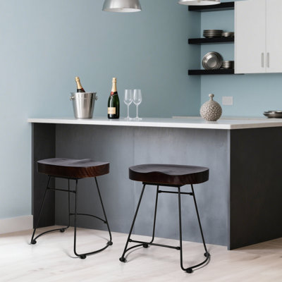 Underclift Solid Wood 18.5" Short Stool