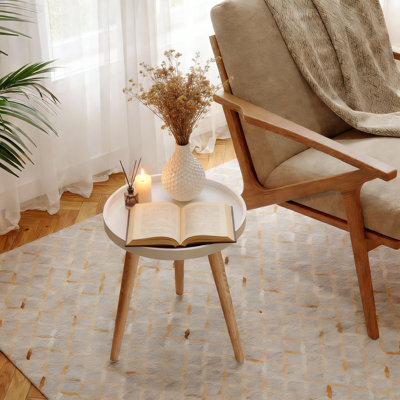 Round Tray Top Side Table - Sturdy Wood End Table With Easy Assembly For Living Room, Bedroom, And Small Spaces