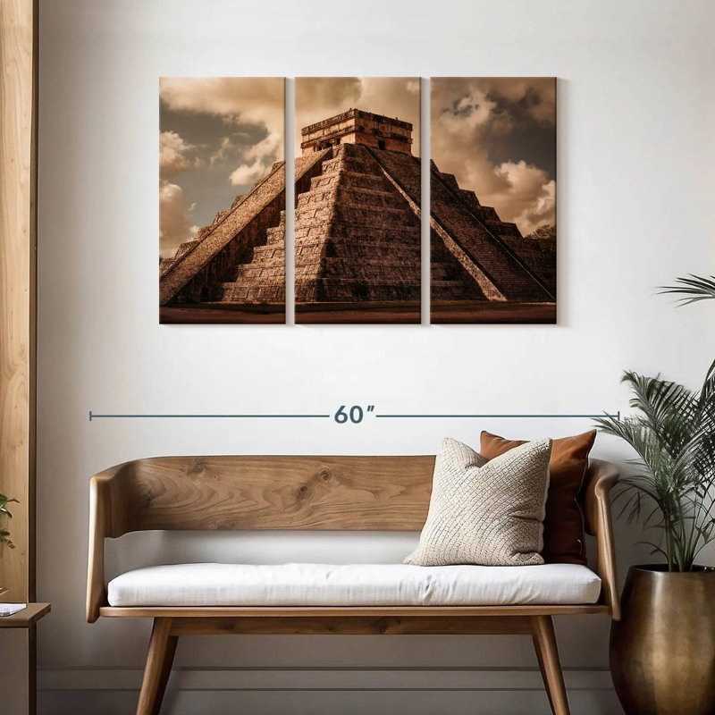 Pyramide Adella de Kukulcan, H 28 po x l 45 po