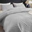 Ensemble de courtepointe douce 3 pièces - couvre-lit lavable quatre saisons, literie douce et confortable, décor de chambre à coucher, cadeau familial, gris clair-124796984-124796983