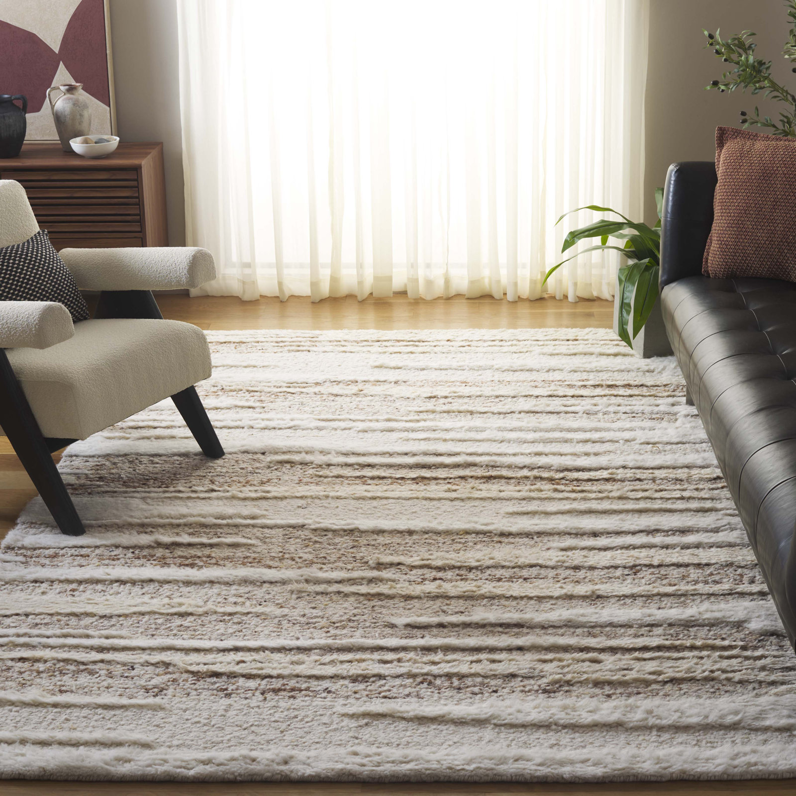 Kaci Hand-Knotted Abstract Rug, Rectangle 6' x 9'