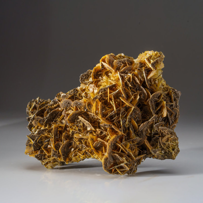 Weulénite provenant de la mine de Tsumeb, District d'Otavi-Bergland, Oshikoto, Namibie