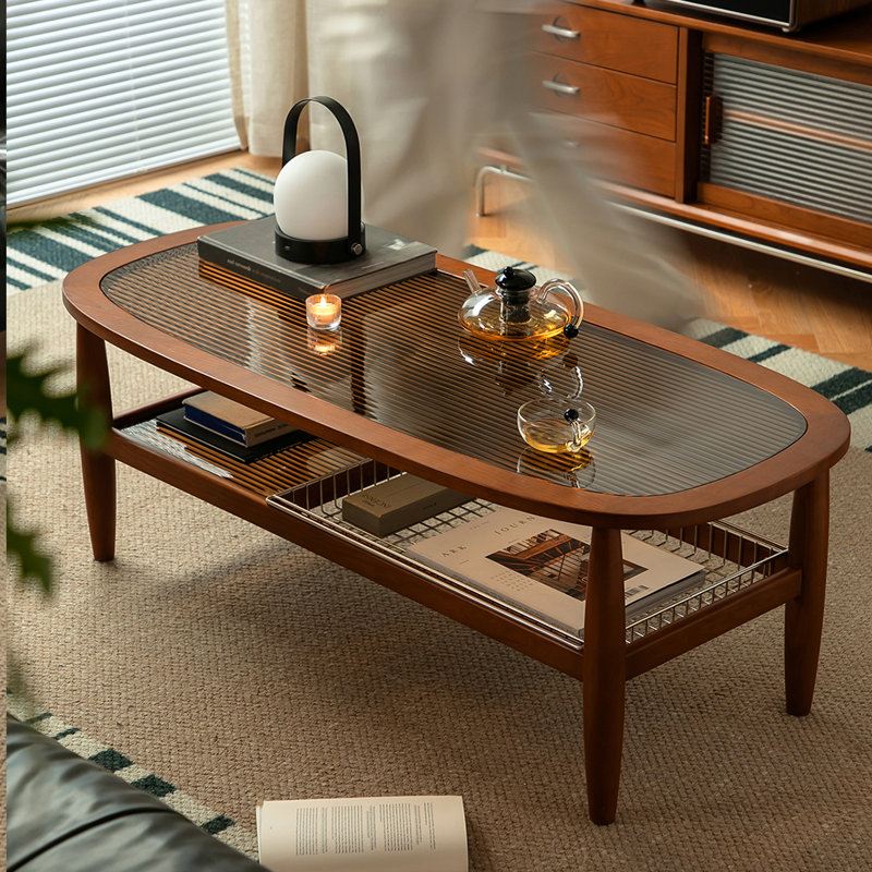 Table basse de style européen