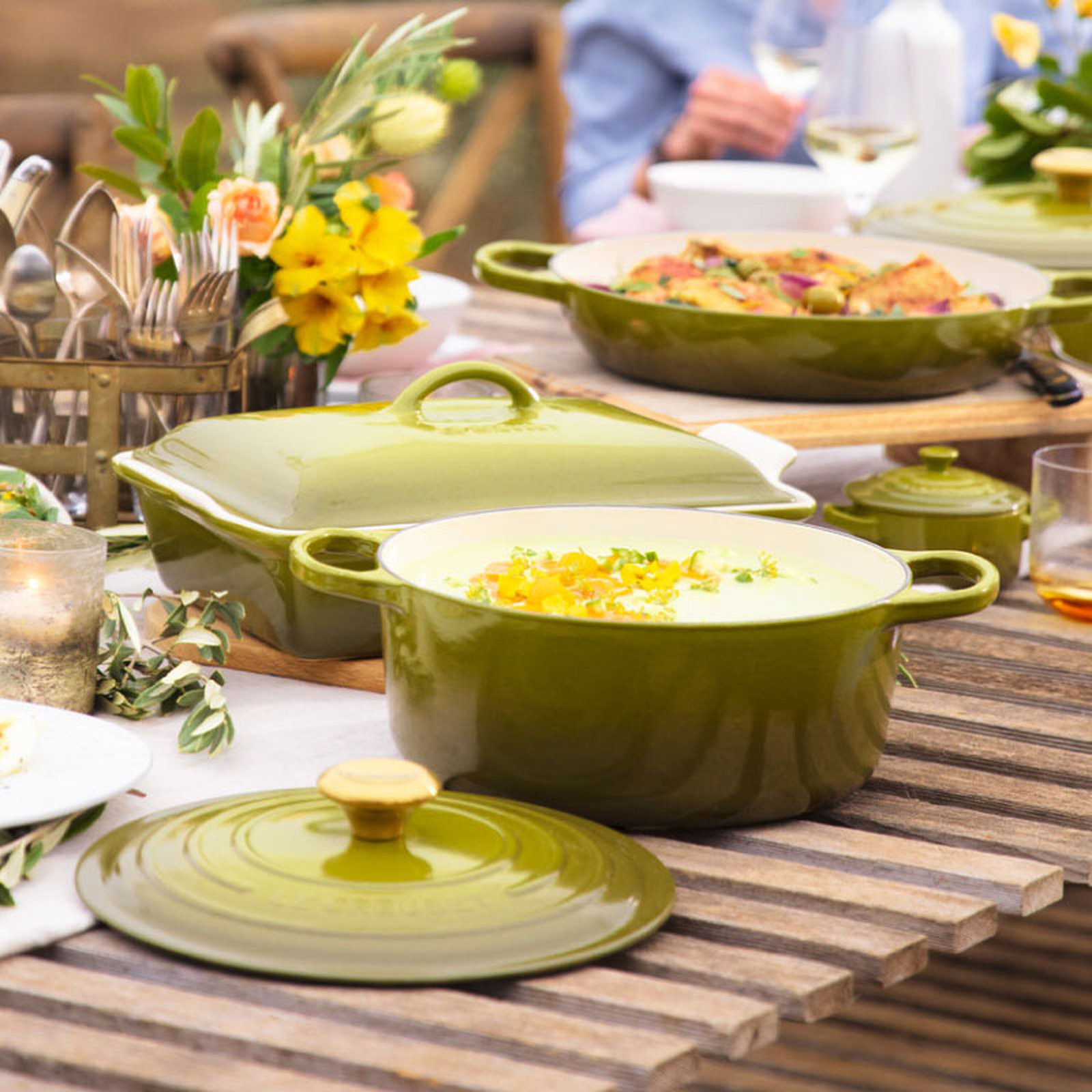 Le Creuset Signature Enameled Cast Iron Round Dutch Oven with Lid, 5.5 quarts, Olive
