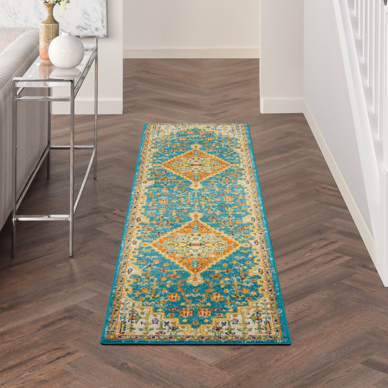 Mihhail Oriental Indoor Rug, Runner 2'3" x 7'6"