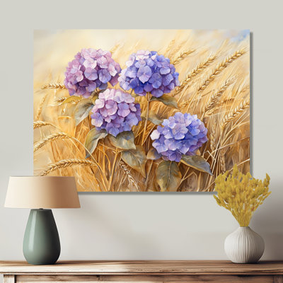 «Inaara Hydrangeas In The Wheat Harvest II», art mural d'hortensias pour le salon