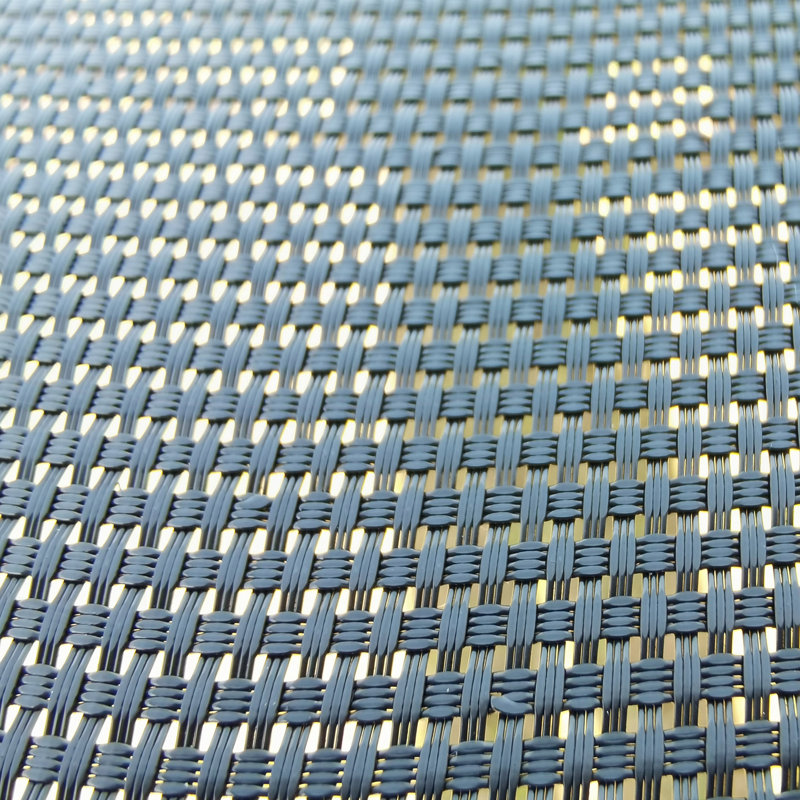 Trampoline d'extérieur pour enfants avec caractéristiques de sécurité et commodité d'assemblage pour le plaisir