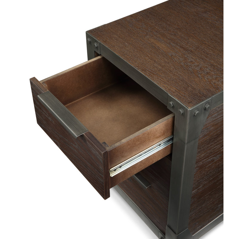 Bachelor-chest 3 tiroirs Pacie en chêne brun