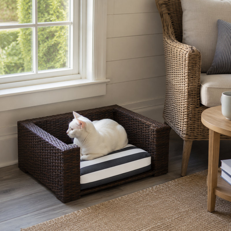 Teamson Striped Pet Bed