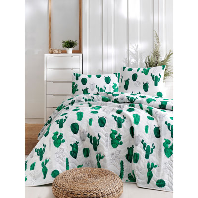 Cotton Blend Floral Quilt