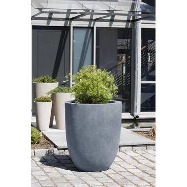 Campania 94-720-8901 Bradford XL Planter - Stone Grey Lite