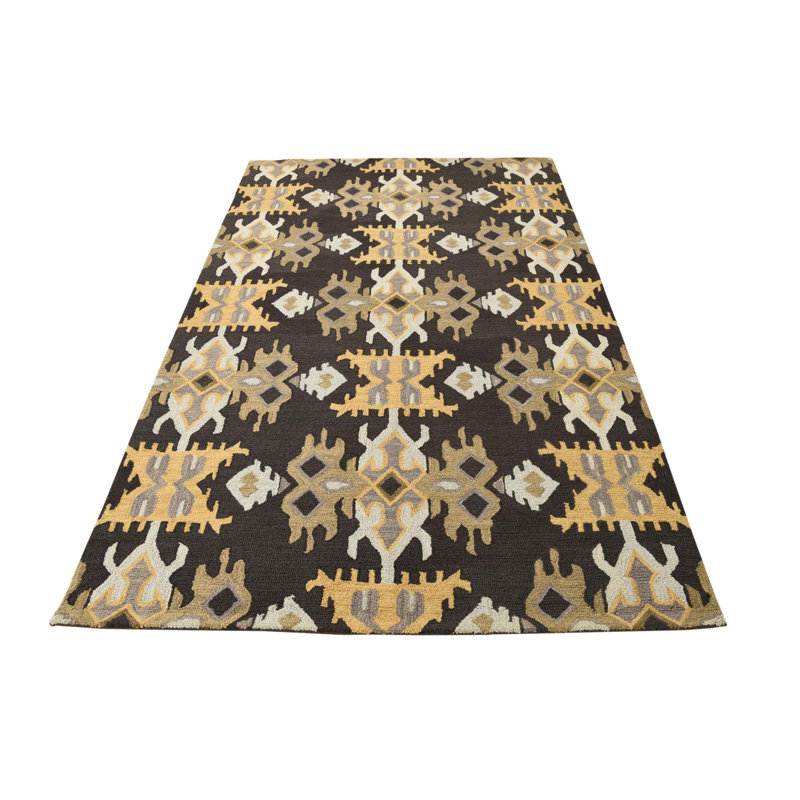 Tapis noir 5 x 8 Pineland
