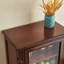 Vitrines en bois massif marron et verre