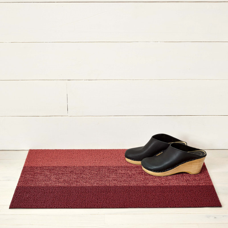 Striped Indoor / Outdoor Doormat, 0.6cm H x 61cm W x 91cm L, Ruby