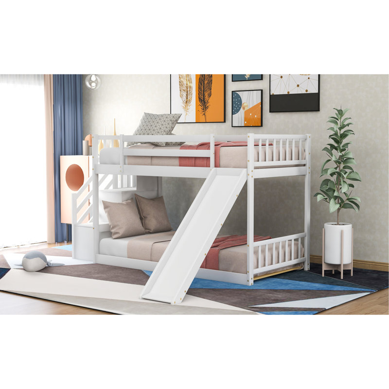 Lit simple au-dessus d'un lit superposé, blanc - peu encombrant avec fonction convertible en bois massif et tablettes de rangement coulissantes très amusantes