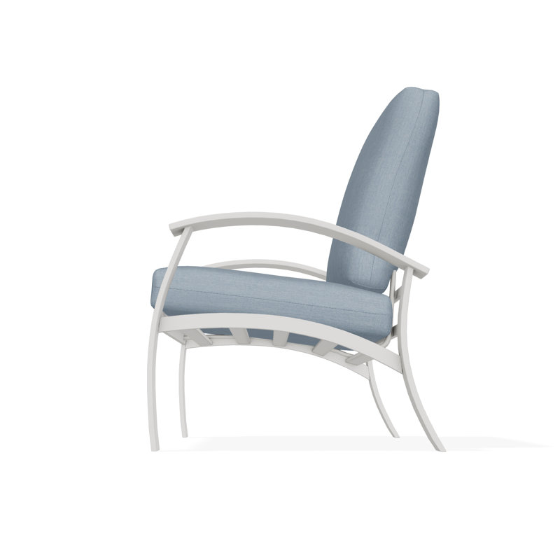 Belle Isle Outdoor Lounge Chair, Huskie, Snow