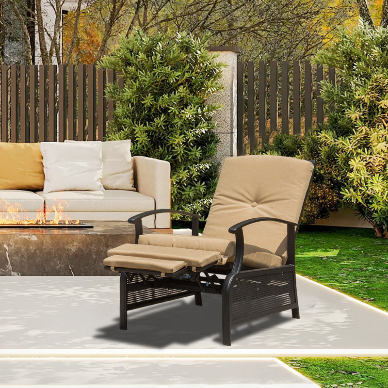 Chaise de patio inclinable avec coussins Jeftha, Beige