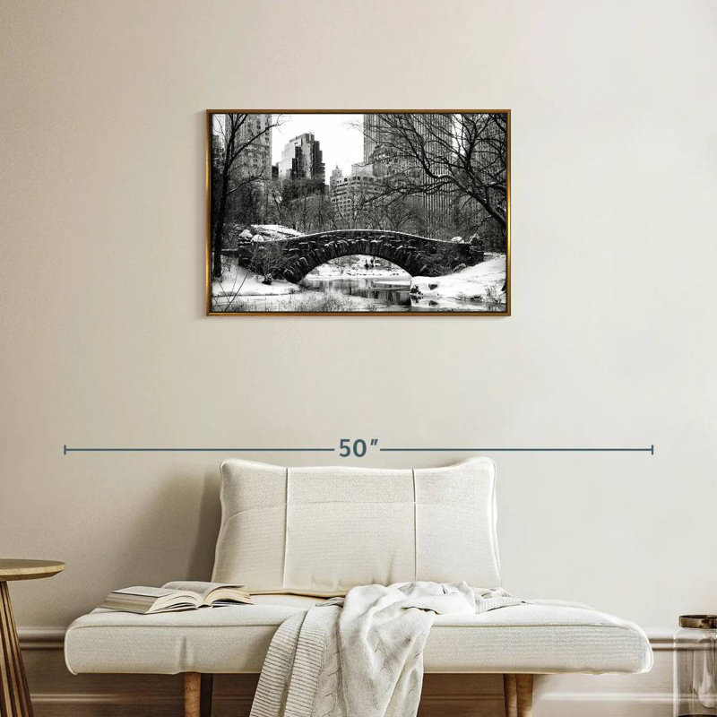 Central Park BW, Cadre flottant doré, 31 po x 21 po