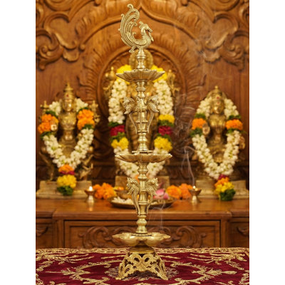 Lampe à huile de paon en laiton fabriquée à la main 33 pouces, Diya indien traditionnel pour entrée, salon et décoration de chambre Puja