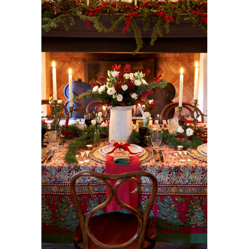 Noel Handmade Floral Tablecloth, 128" x 71"