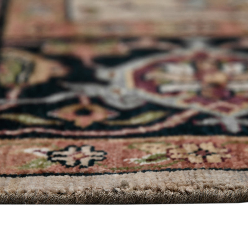 Antiquity Wool Oriental Area Rug in Brown, 2' x 3'