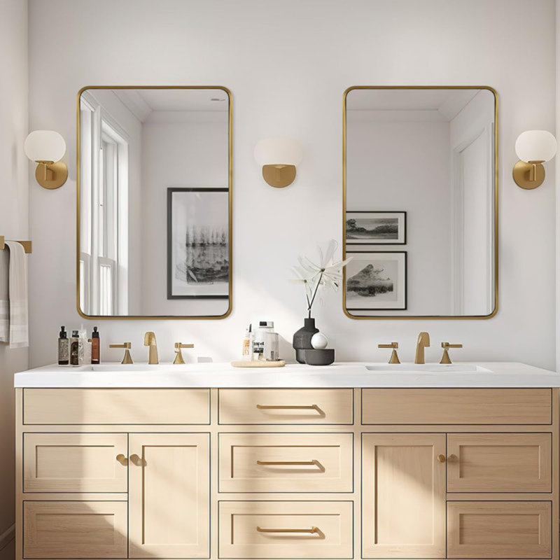 Miroir de salle de bain rectangulaire contemporain | Cadre épais en acier inoxydable, 36 po x 24 po, Or brossé