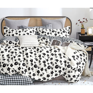 Hepburn Cotton Channel Floral Comforter