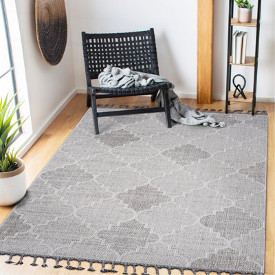 8X10 White/Grey /Trellis Indoor/Outdoor Area Rug