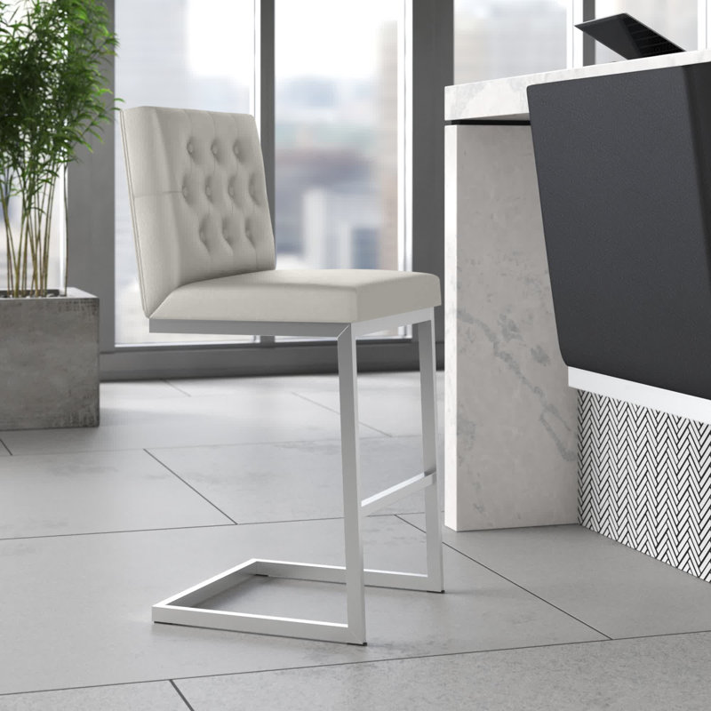 Tabouret Sheraden, Simili cuir blanc, Tabouret de comptoir (siège d’une hauteur de 25