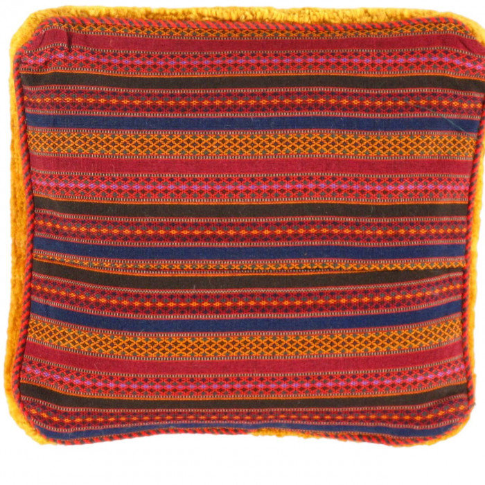 Coussin Gabbeh, H 15 po x l 16 po, Doré
