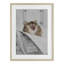 «Reading Cat Bathroom Humor», reproduction sous verre encadrée, design par Jesse Keith-319572918-319572917
