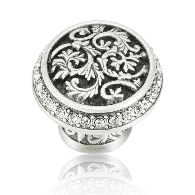 GLENDALE COURT KNOB; CLEAR CRYSTAL MATTE SILVER FINISH