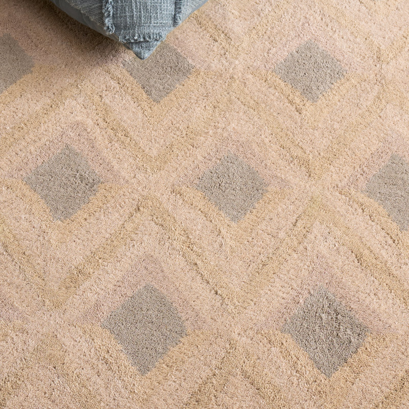 Wool Geometric Indoor Rug, Rectangle 5' x 8'