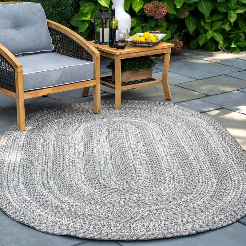 Tapis intérieur / extérieur gris Catharine, Ovale 5 pi x 8 pi