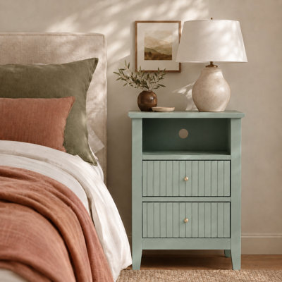 18" Modern Fluted Nightstand with 2 Drawers