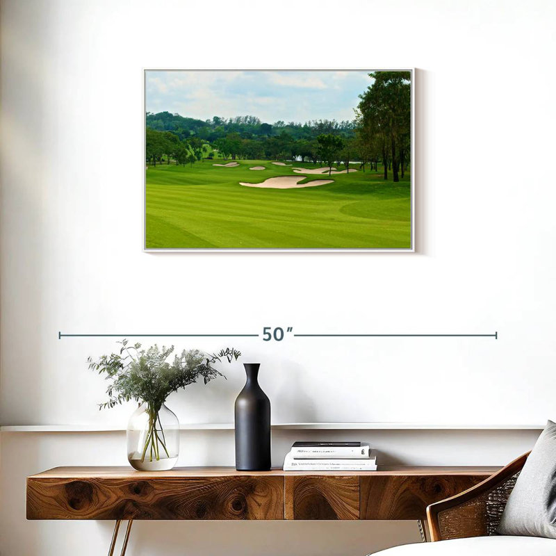 Magnifique terrain de golf, 31 po x 21 po, Cadre flottant blanc