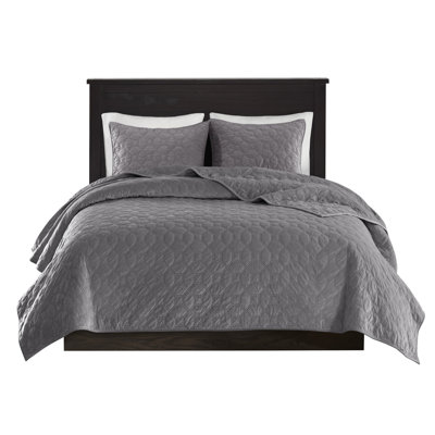 Grey Full/Queen 3 Piece Velvet Quilt - Soft And Elegant Geometric Design For A Stylish Bedroom, 1 Quilt, 2 Shams, Comfortable Cotton Filling, Machine Washable Warm With Quilting, Filled, Bedding
