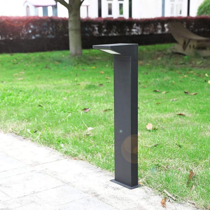 Éclairage de sentier extérieur moderne avec éclairage IP54 et bornes d'éclairage imperméables pour la cour de jardin, 3000K