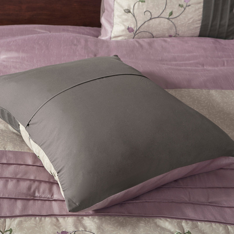 Ensemble d'édredon brodé 7 pièces mauve