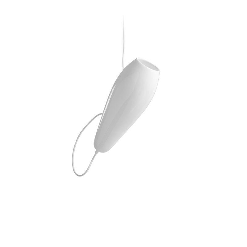 Ydria Pendant
