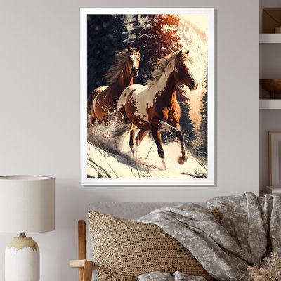 Chevaux sauvages en pleine scène d'hiver